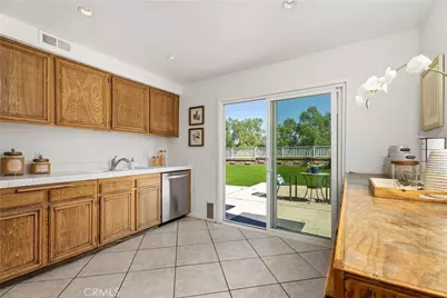 24692 Tabuenca, Mission Viejo, CA 92692 - Photo 13