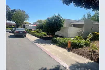 2189 Via Mariposa East #Q, Laguna Woods, CA 92637 - Photo 3