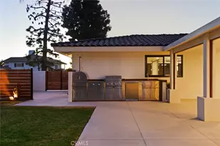 10722 Adams Cir, Villa Park, CA 92861 - Photo 29