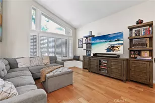 8482 Deepview Dr, Huntington Beach, CA 92646 - Photo 17