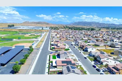 1262 Arcangela, Perris, CA 92571 - Photo 43