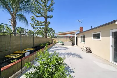 1912 E Clifpark, Anaheim, CA 92805 - Photo 3