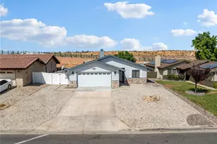 13904 Hidden Valley Rd, Victorville, CA 92395 - Photo 31