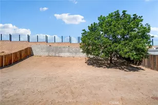 13904 Hidden Valley Rd, Victorville, CA 92395 - Photo 37