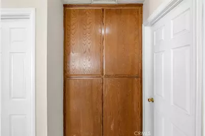 13904 Hidden Valley Road, Victorville, CA 92395 - Photo 21