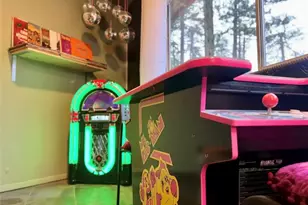 33064 Arrowbear, Running Springs, CA 92382 - Photo 17