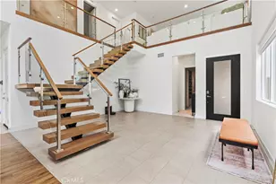 27526 Elderberry Dr, Valencia, CA 91381 - Photo 5