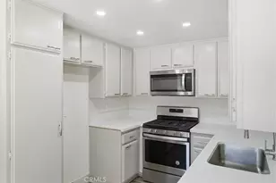 600 N Brea, Brea, CA 92821 - Photo 9