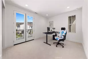 168 Somera, Irvine, CA 92602 - Photo 57