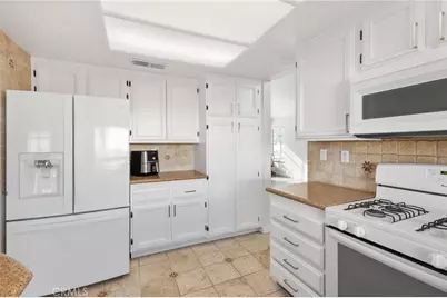 34074 Autumn Sage Court, Wildomar, CA 92595 - Photo 7