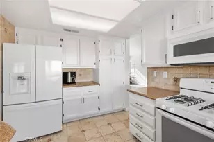 34074 Autumn Sage Ct, Wildomar, CA 92595 - Photo 7