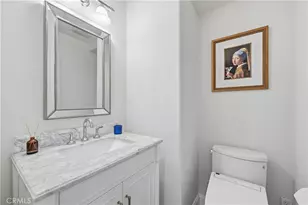 68 PATHSTONE, Irvine, CA 92603 - Photo 23