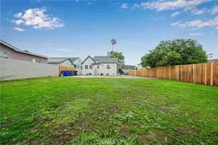 705 Bradshawe, Los Angeles, CA 90022 - Photo 23