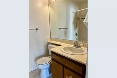 19451 Sherman Way #501, Reseda, CA 91335 - Photo 17