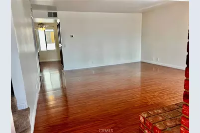 19451 Sherman Way #501, Reseda, CA 91335 - Photo 9