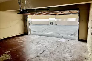 19451 Sherman Way, Reseda, CA 91335 - Photo 29