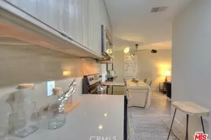 420 N Villa Ct, Palm Springs, CA 92262 - Photo 15