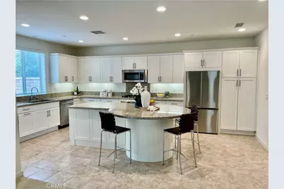 15 Eclipse, Lake Forest, CA 92630 - Photo 5