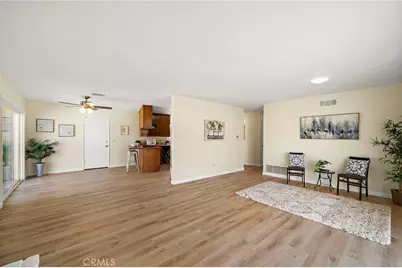 15001 Sussex Circle, Huntington Beach, CA 92647 - Photo 7