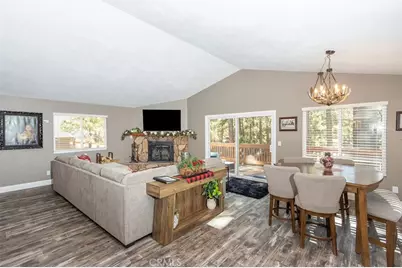 43005 Monterey, Big Bear Lake, CA 92315 - Photo 11