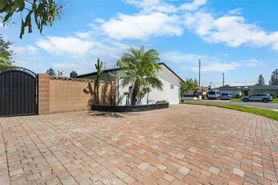 16551 Lucia Lane, Huntington Beach, CA 92647 - Photo 25