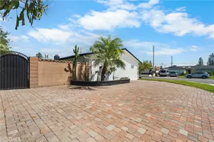 16551 Lucia Ln, Huntington Beach, CA 92647 - Photo 25