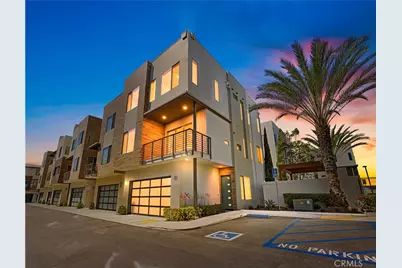 39 Ebb Tide Cir, Newport Beach, CA 92663 - Photo 1