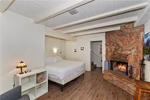 807 Virginia Ct, Lake Arrowhead, CA 92352 - Photo 17