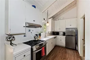 807 Virginia Ct, Lake Arrowhead, CA 92352 - Photo 11