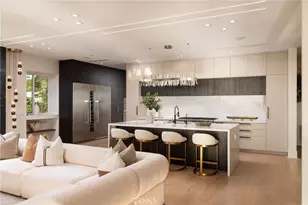 4 Narbonne, Newport Beach, CA 92660 - Photo 9