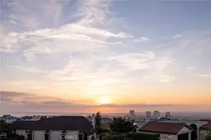 4 Narbonne, Newport Beach, CA 92660 - Photo 3