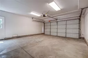 17042 Twain, Huntington Beach, CA 92649 - Photo 37