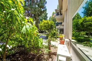 2385 Via Mariposa, Laguna Woods, CA 92637 - Photo 27