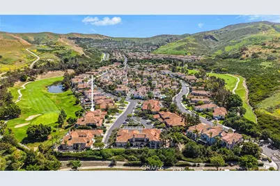 27811 Paseo Del Sol, San Juan Capistrano, CA 92675 - Photo 3