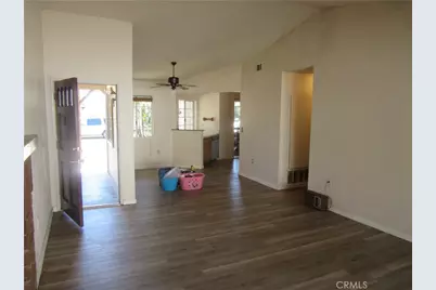 342 Red Pine, Perris, CA 92570 - Photo 13