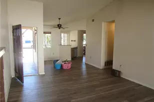 342 Red Pine, Perris, CA 92570 - Photo 13