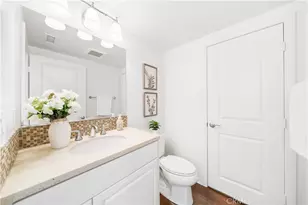 204 Kempton, Irvine, CA 92620 - Photo 27