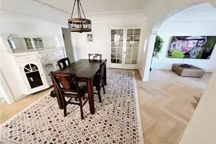 3034 Edgehill Dr, Los Angeles, CA 90018 - Photo 3
