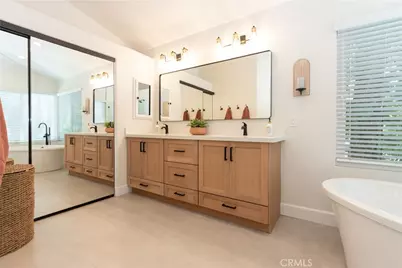 21865 Delicia, Rancho Santa Margarita, CA 92679 - Photo 31