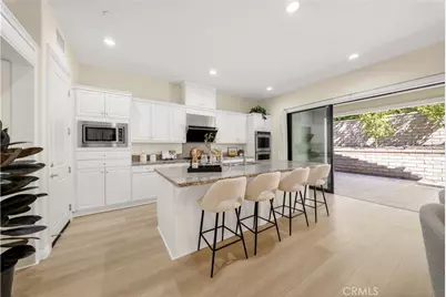 22 Lark, Lake Forest, CA 92630 - Photo 5