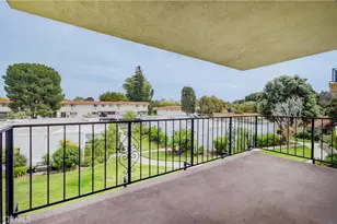 2355 Via Mariposa, Laguna Woods, CA 92637 - Photo 21