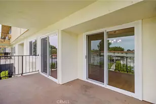 2355 Via Mariposa, Laguna Woods, CA 92637 - Photo 23