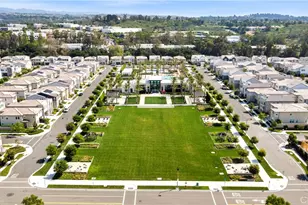 130 Pin, Lake Forest, CA 92630 - Photo 59