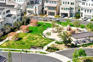 130 Pin, Lake Forest, CA 92630 - Photo 57