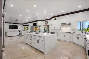 27495 Hidden Trail Rd, Laguna Hills, CA 92653 - Photo 23