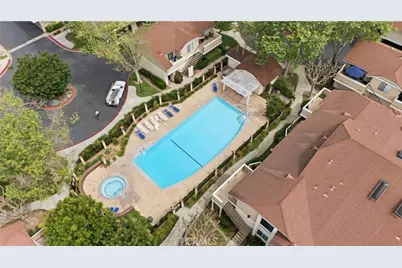 7735 Briarglen Loop #I, Stanton, CA 90680 - Photo 31