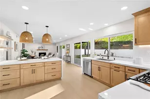 24422 Aphena, Mission Viejo, CA 92691 - Photo 15