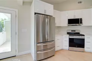 527 Westminster, Newport Beach, CA 92663 - Photo 7