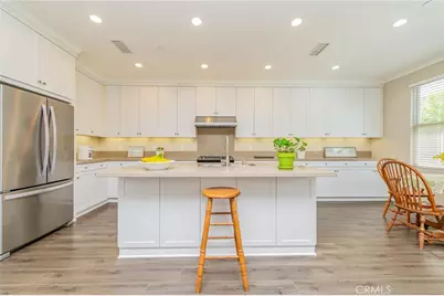 167 Overbrook, Irvine, CA 92620 - Photo 7