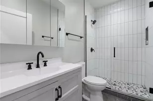 5075 Pickford, Los Angeles, CA 90019 - Photo 59